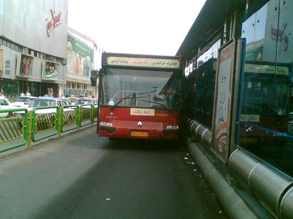 Schnellbus in Teheran BRT Iran