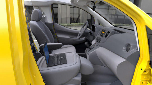 Fahrersitz des Taxi der Zukunft New York Nissan NV200