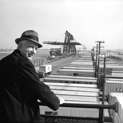 Der Erfinder des Containertransport Malcolm McLean