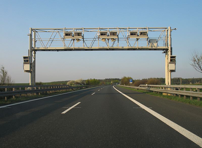 Kontrollbrücke Lkw-Maut Deutschland Mautbrücke