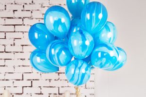 luftballons blau geburtstag