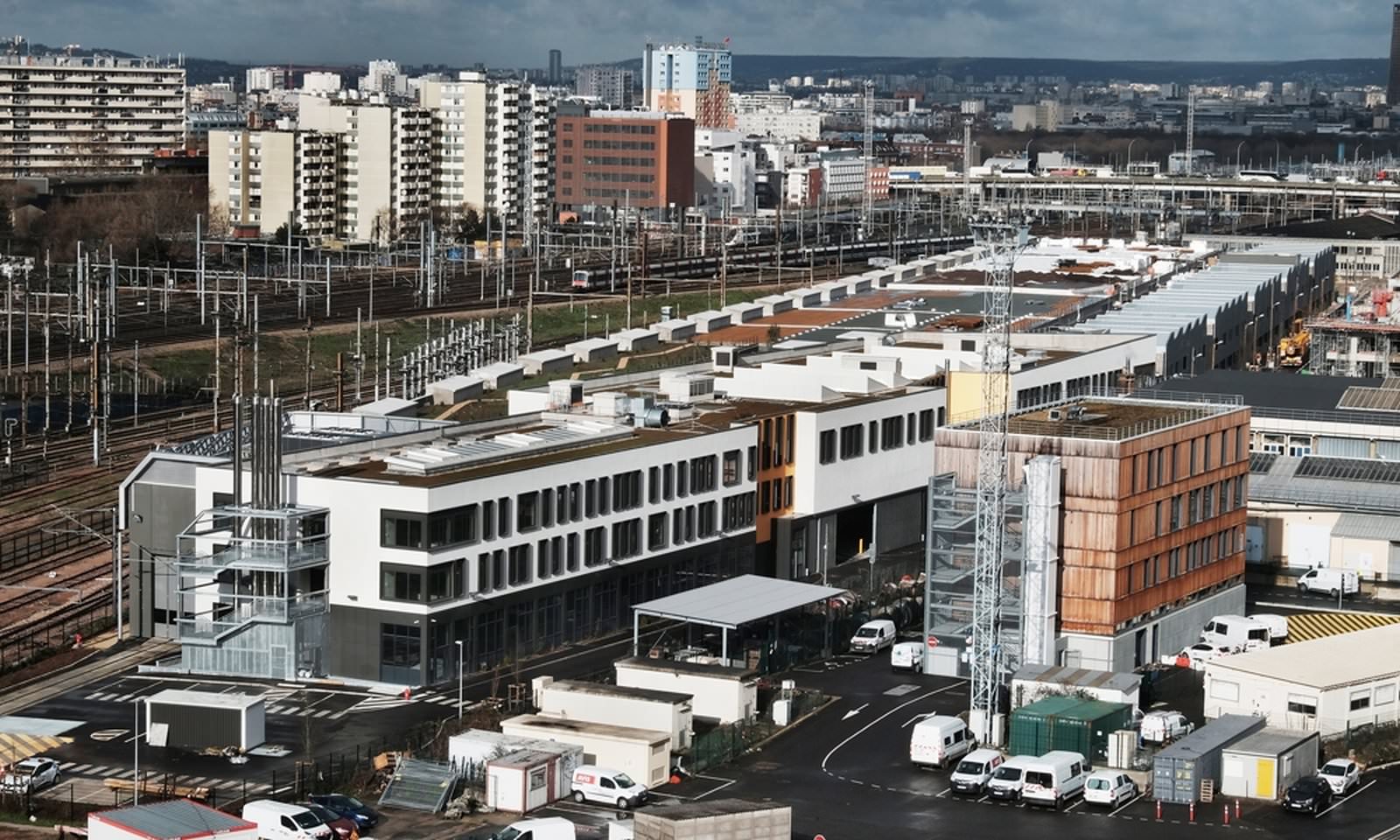hotel logistique paris fassade containerterminal
